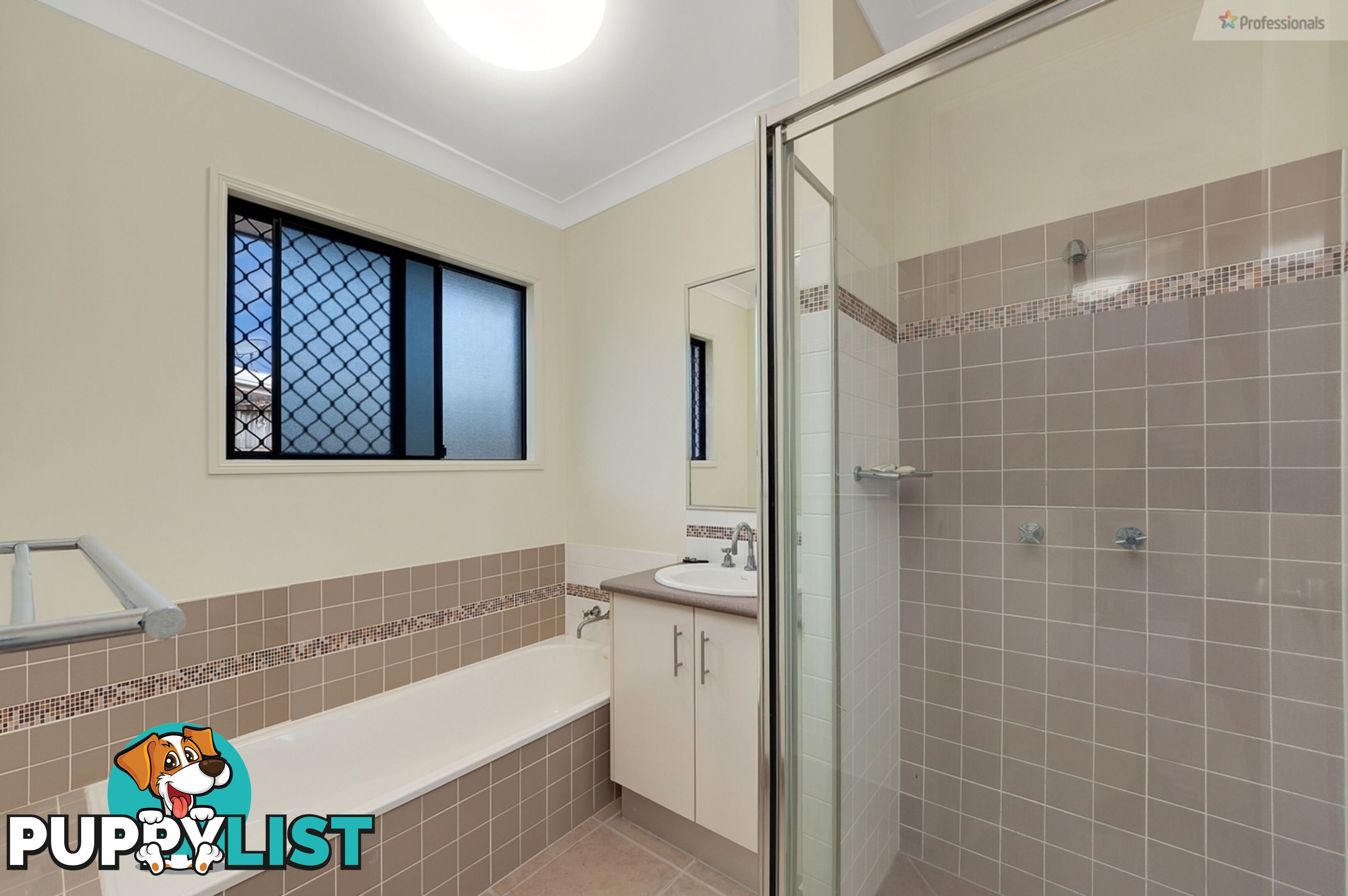 13 Cliffdale Street Bentley Park QLD 4869