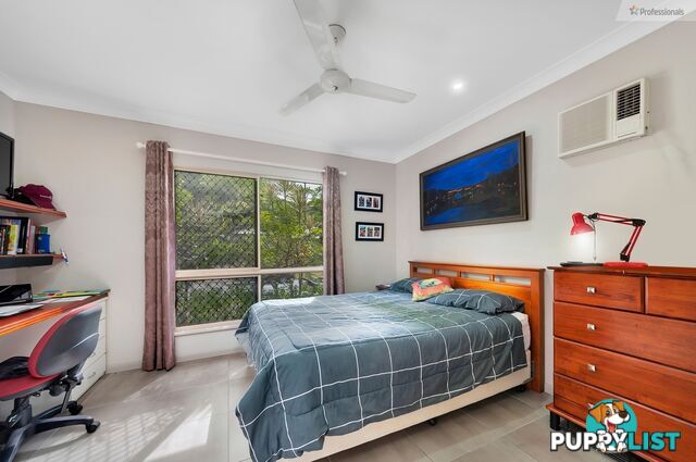 13 Ainscow Drive Bentley Park QLD 4869