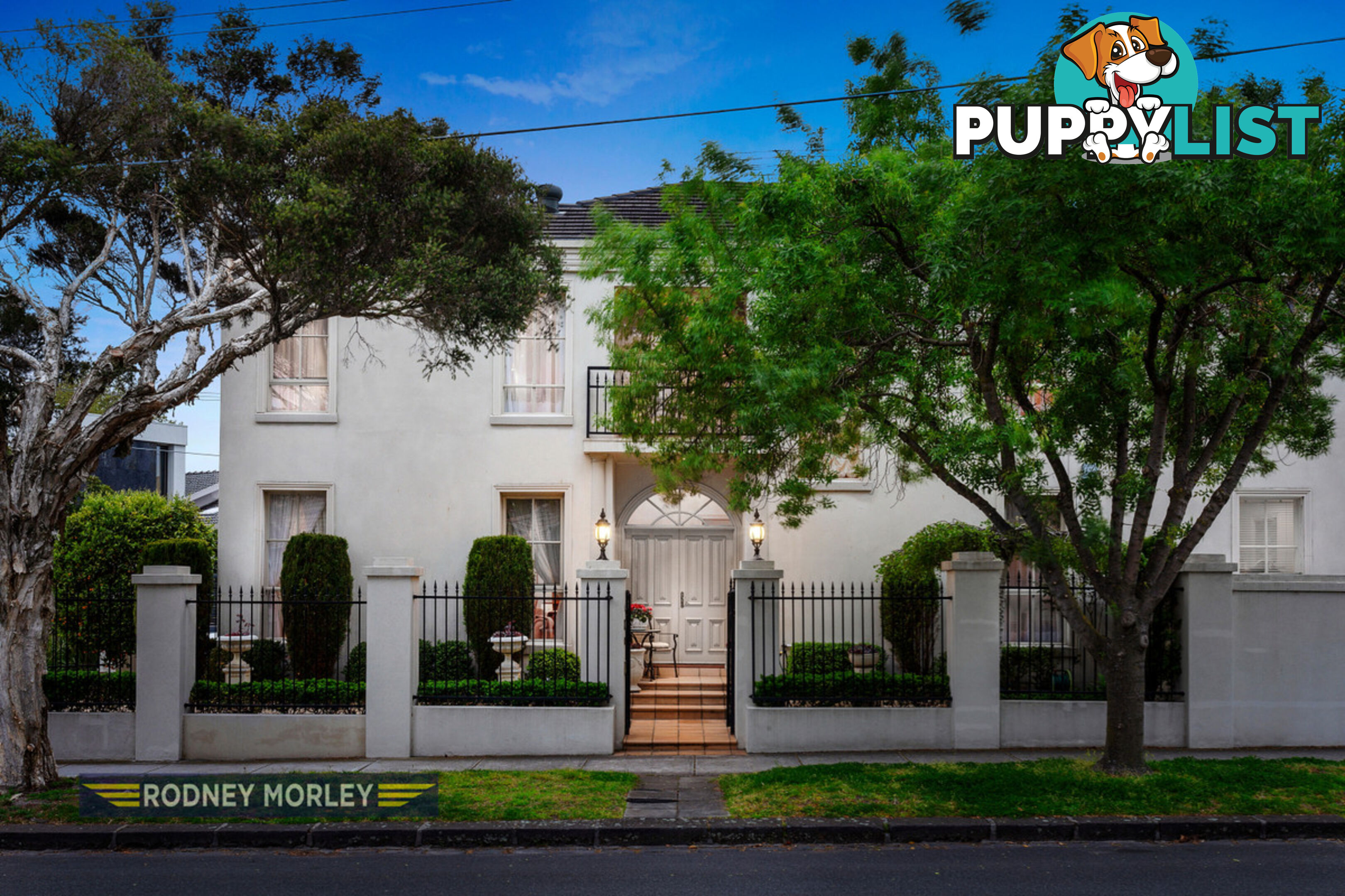 1 18 Orrong Crescent Caulfield North VIC 3161