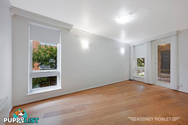 2 29 Narong Road Caulfield North VIC 3161