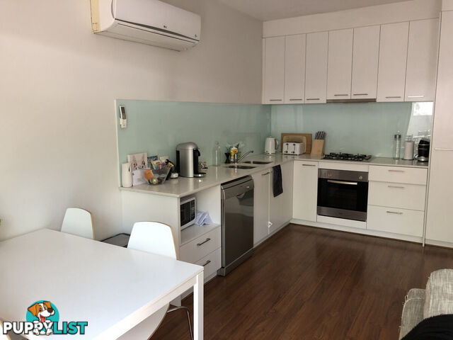 5 4 Lansdowne Road St Kilda East VIC 3183