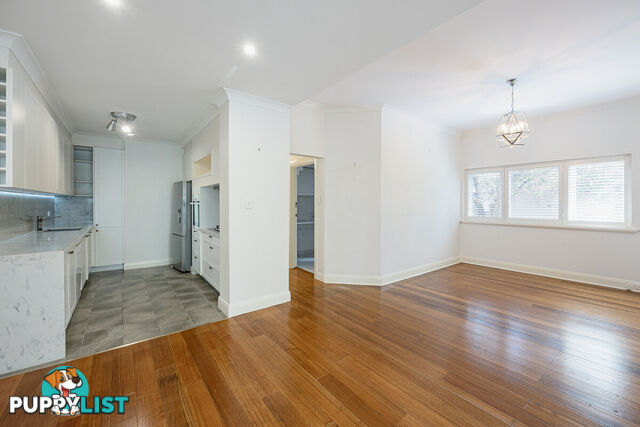 2 2A Lynedoch Avenue St Kilda East VIC 3183