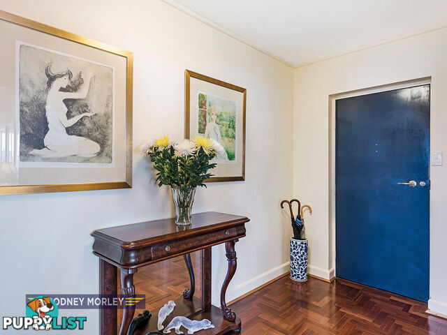 21 703 Orrong Road Toorak VIC 3142