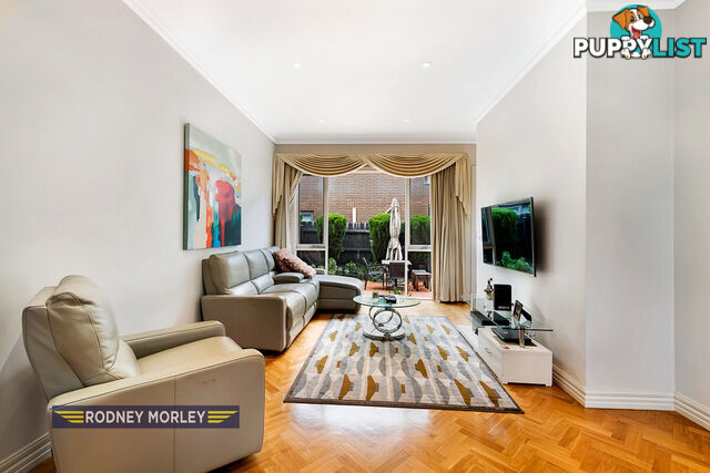 42A Orrong Crescent CAULFIELD NORTH VIC 3161