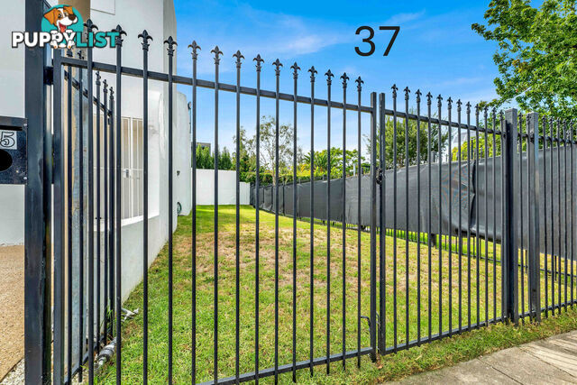 33 and 37 Carters Avenue Toorak VIC 3142