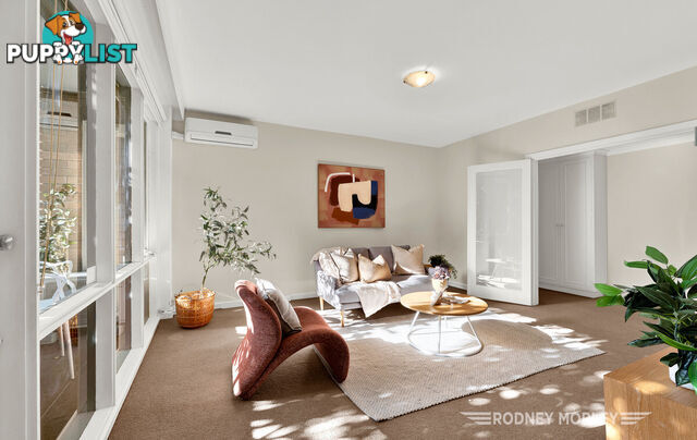 2 49 Grange Road Toorak VIC 3142