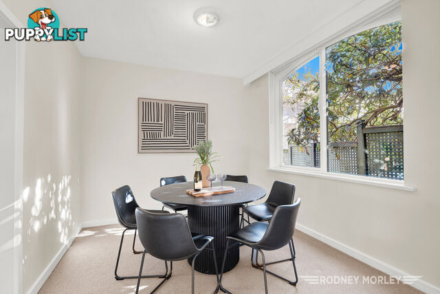 2 49 Grange Road Toorak VIC 3142