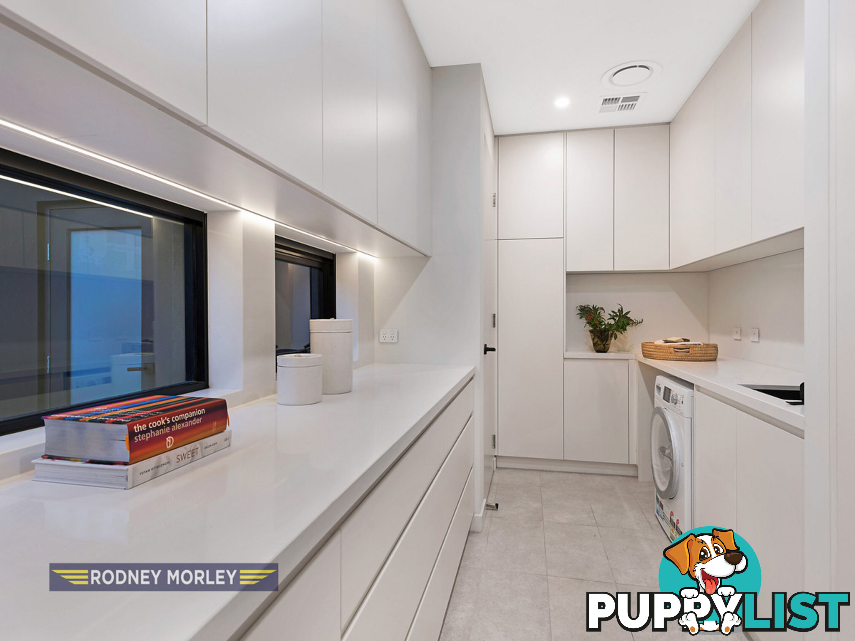 21B Orrong Crescent Caulfield North VIC 3161
