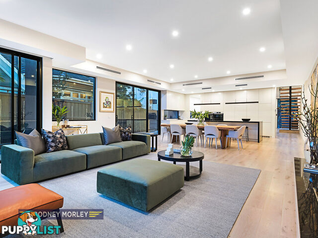 21B Orrong Crescent Caulfield North VIC 3161