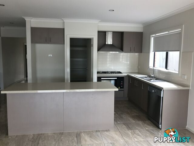 3 Pulsar Way PLUMPTON VIC 3335