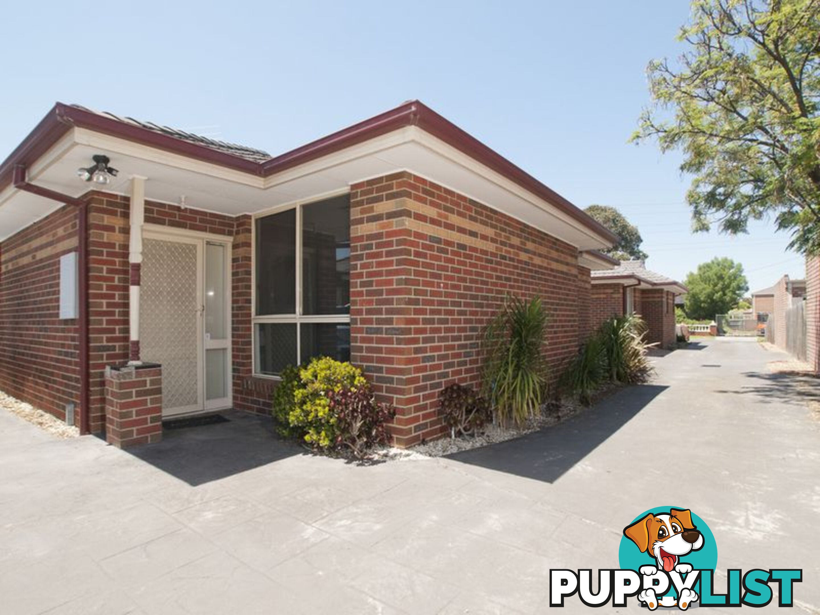 Unit 2/11 Malvern Avenue TULLAMARINE VIC 3043