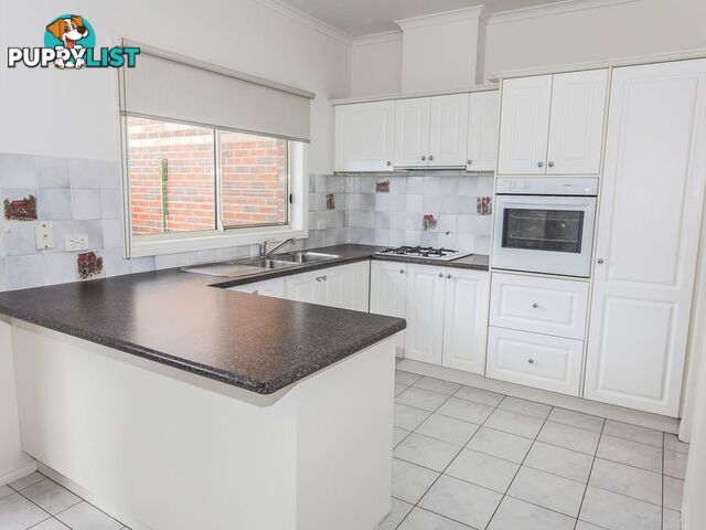 Unit 2/11 Malvern Avenue TULLAMARINE VIC 3043