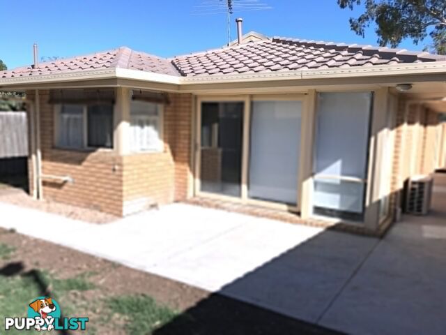 16 Strathconnon Square TULLAMARINE VIC 3043