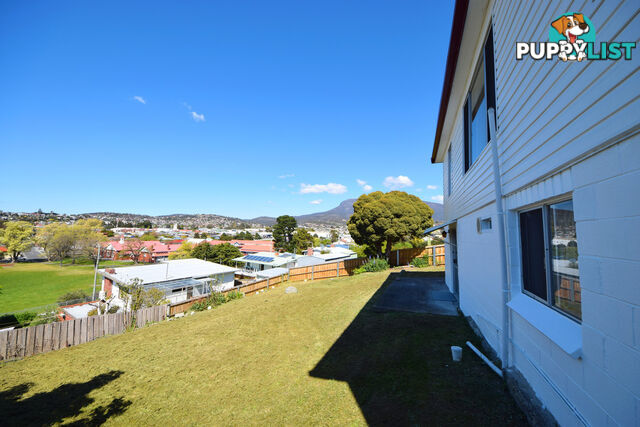 2/10 Weston Place MONTROSE TAS 7010