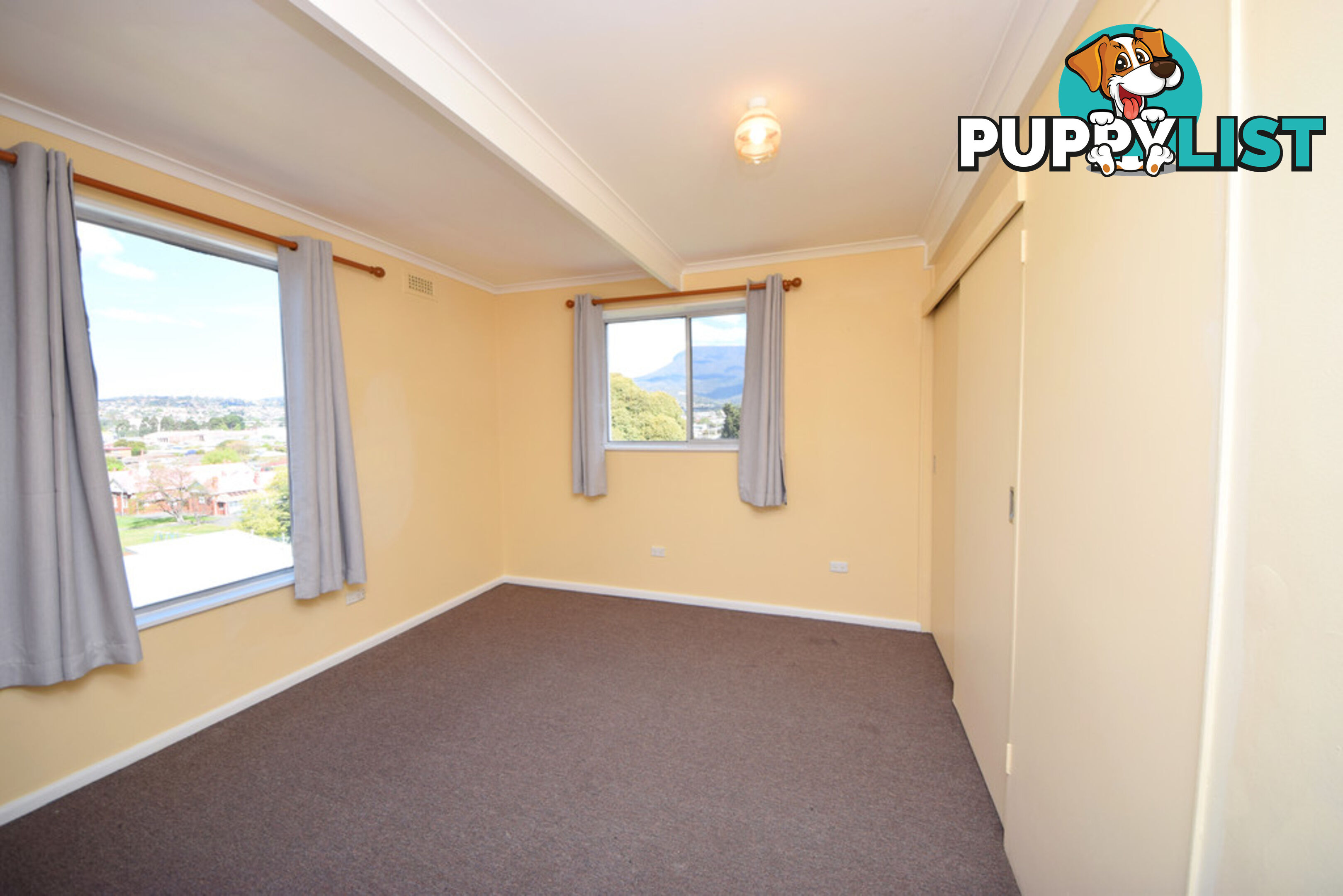 2/10 Weston Place MONTROSE TAS 7010