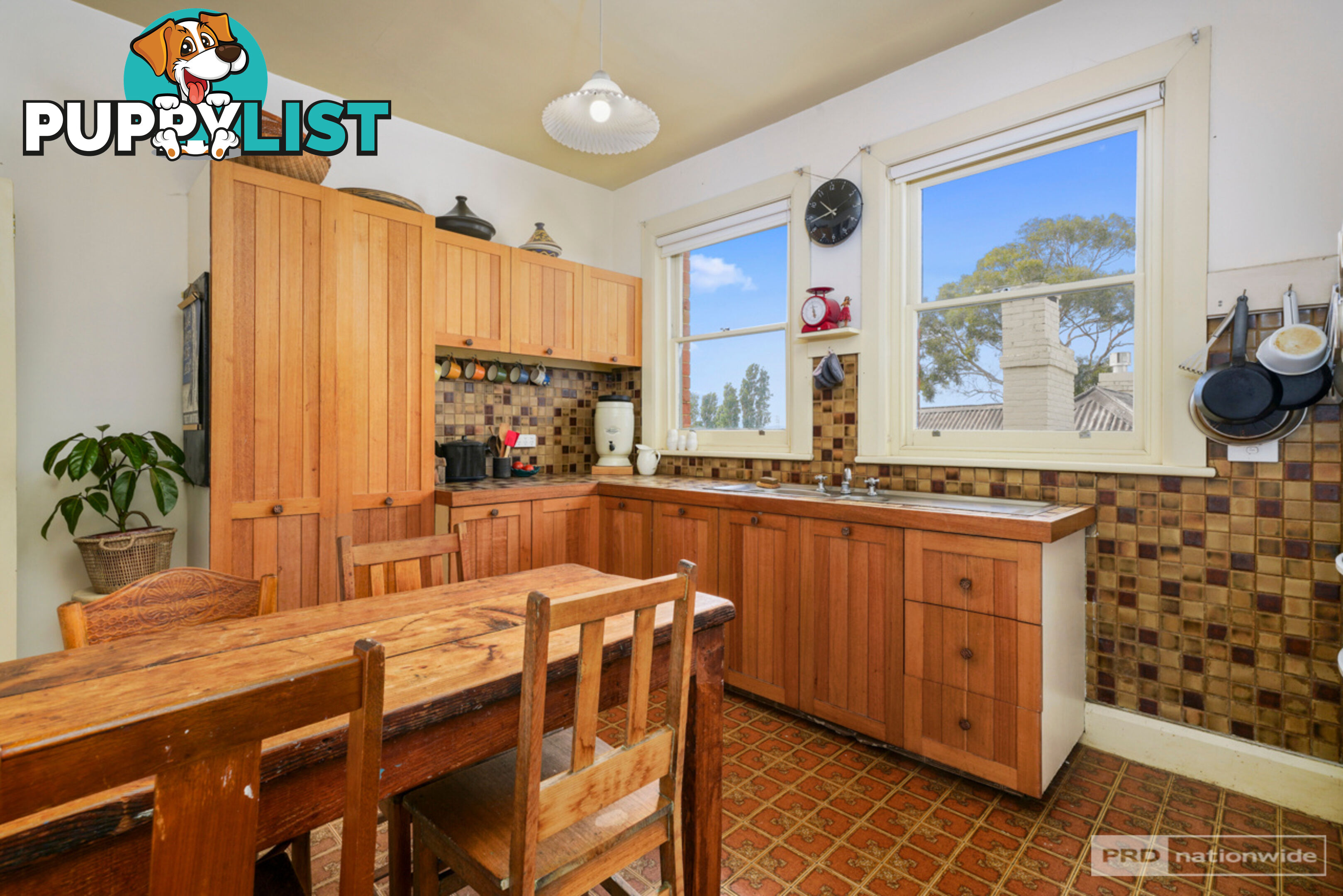 98 Molle Street WEST HOBART TAS 7000