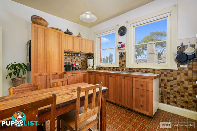 98 Molle Street WEST HOBART TAS 7000