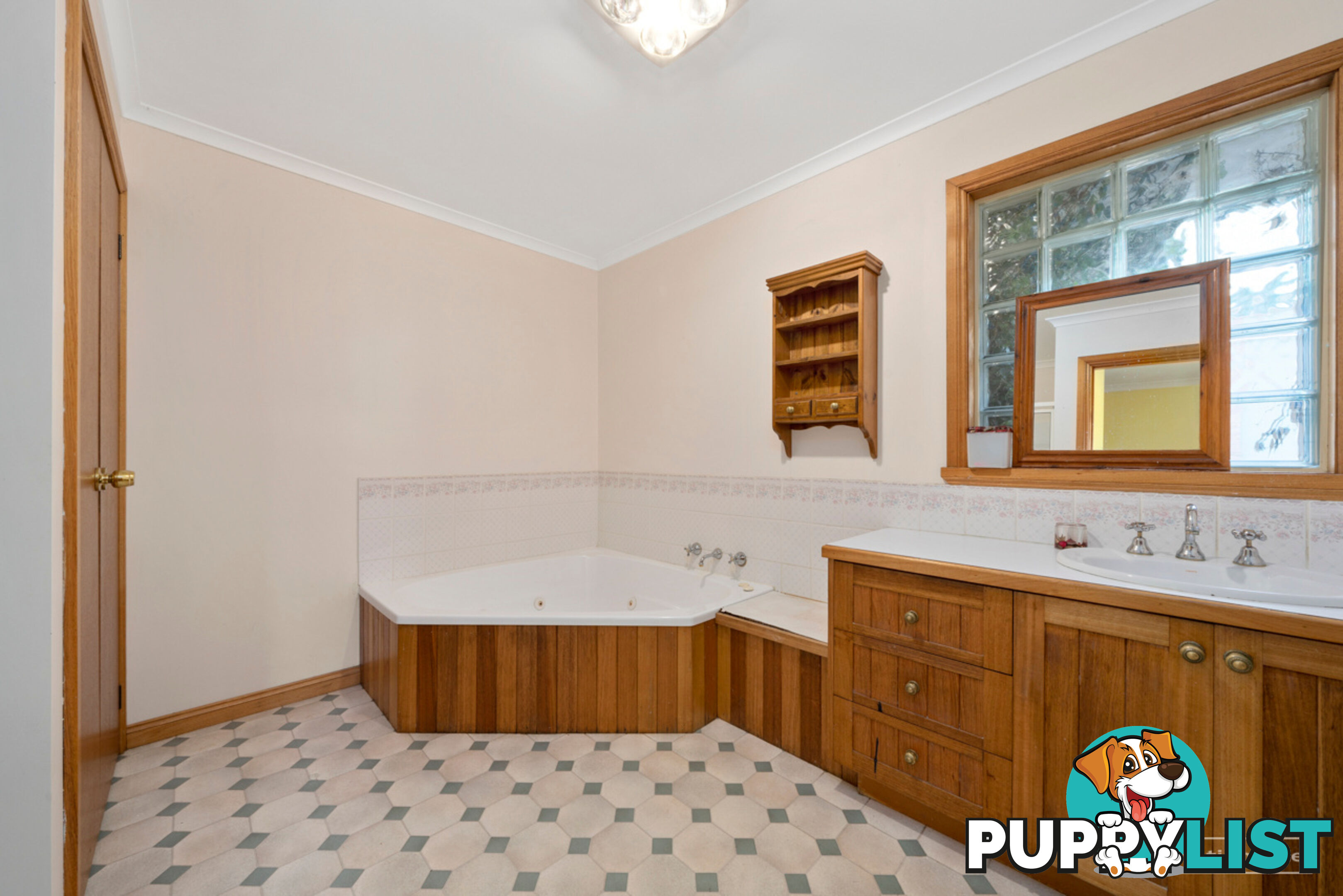 1 Olinka Court CARLTON TAS 7173