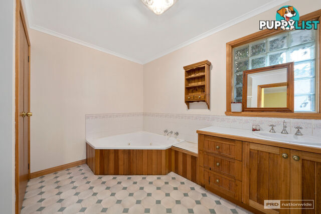 1 Olinka Court CARLTON TAS 7173