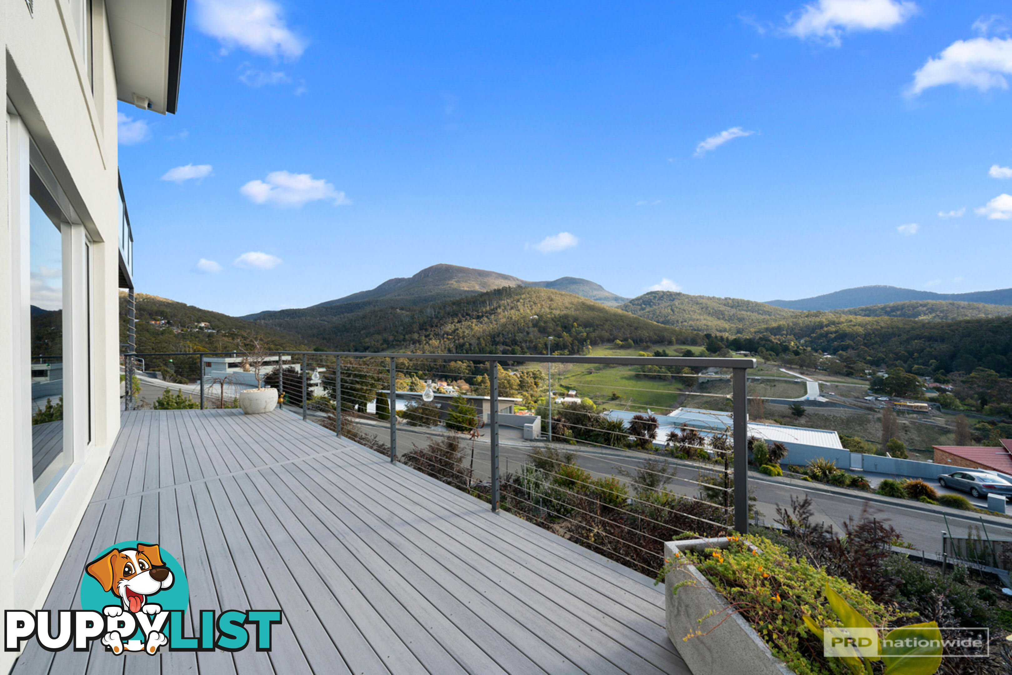 22 Jeanette Court LENAH VALLEY TAS 7008