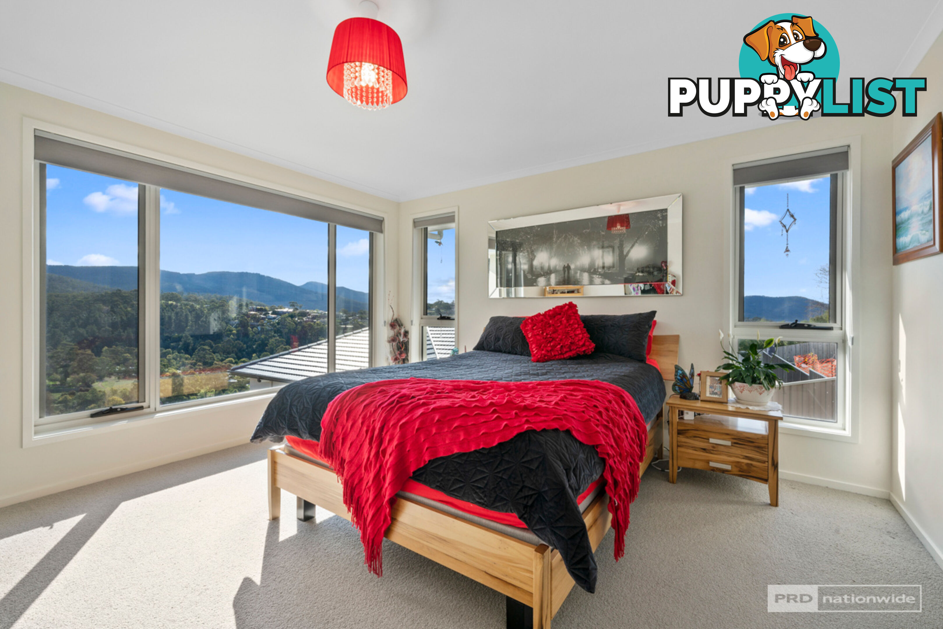 22 Jeanette Court LENAH VALLEY TAS 7008