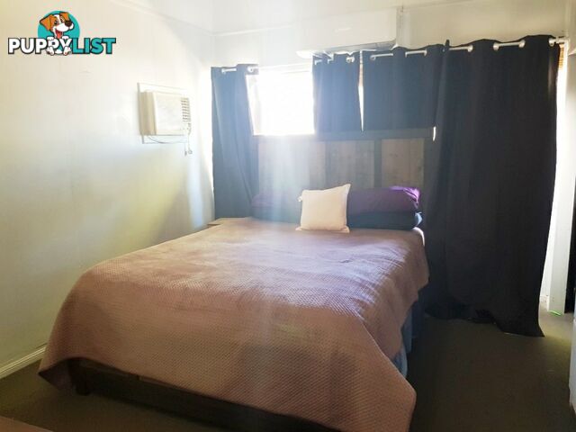 10 Dorothy Street MOUNT ISA QLD 4825