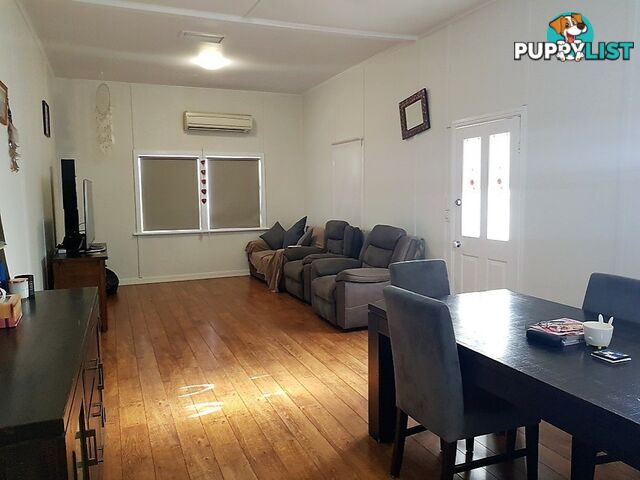 18 Hilton Road MOUNT ISA QLD 4825