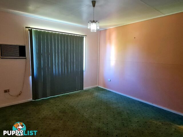 1 Wright Road MOUNT ISA QLD 4825