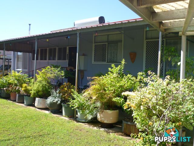 2 Sapphire Street MOUNT ISA QLD 4825