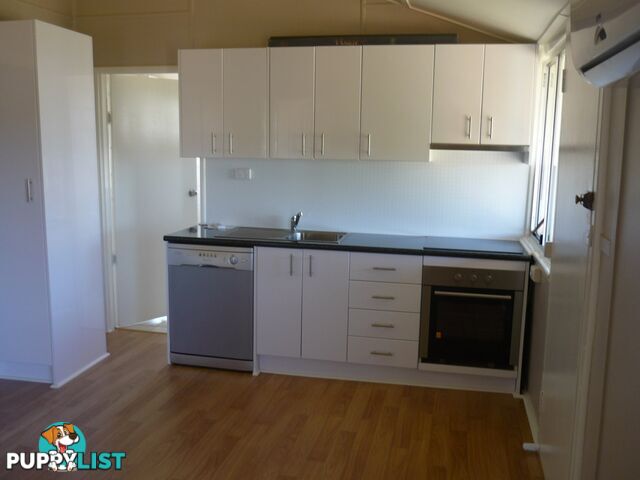 102 East Street MOUNT ISA QLD 4825