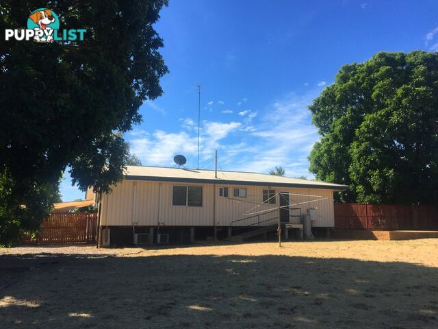 32 Evans Street MOUNT ISA QLD 4825