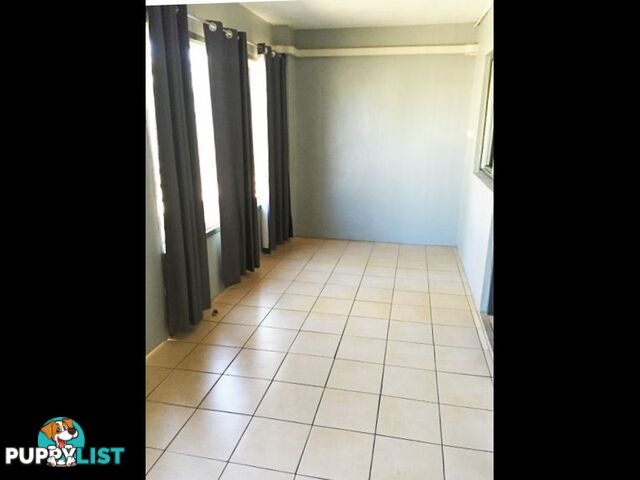 Unit 1/8 Seventh Avenue MOUNT ISA QLD 4825