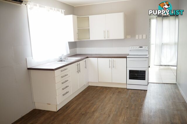 Unit 1/&2 -28 Boyd Parade MOUNT ISA QLD 4825