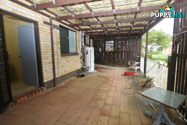 2 Mary Street SCARNESS QLD 4655