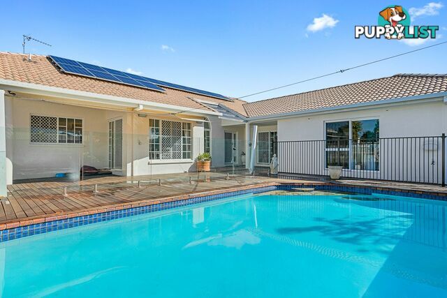 46 South Street URANGAN QLD 4655