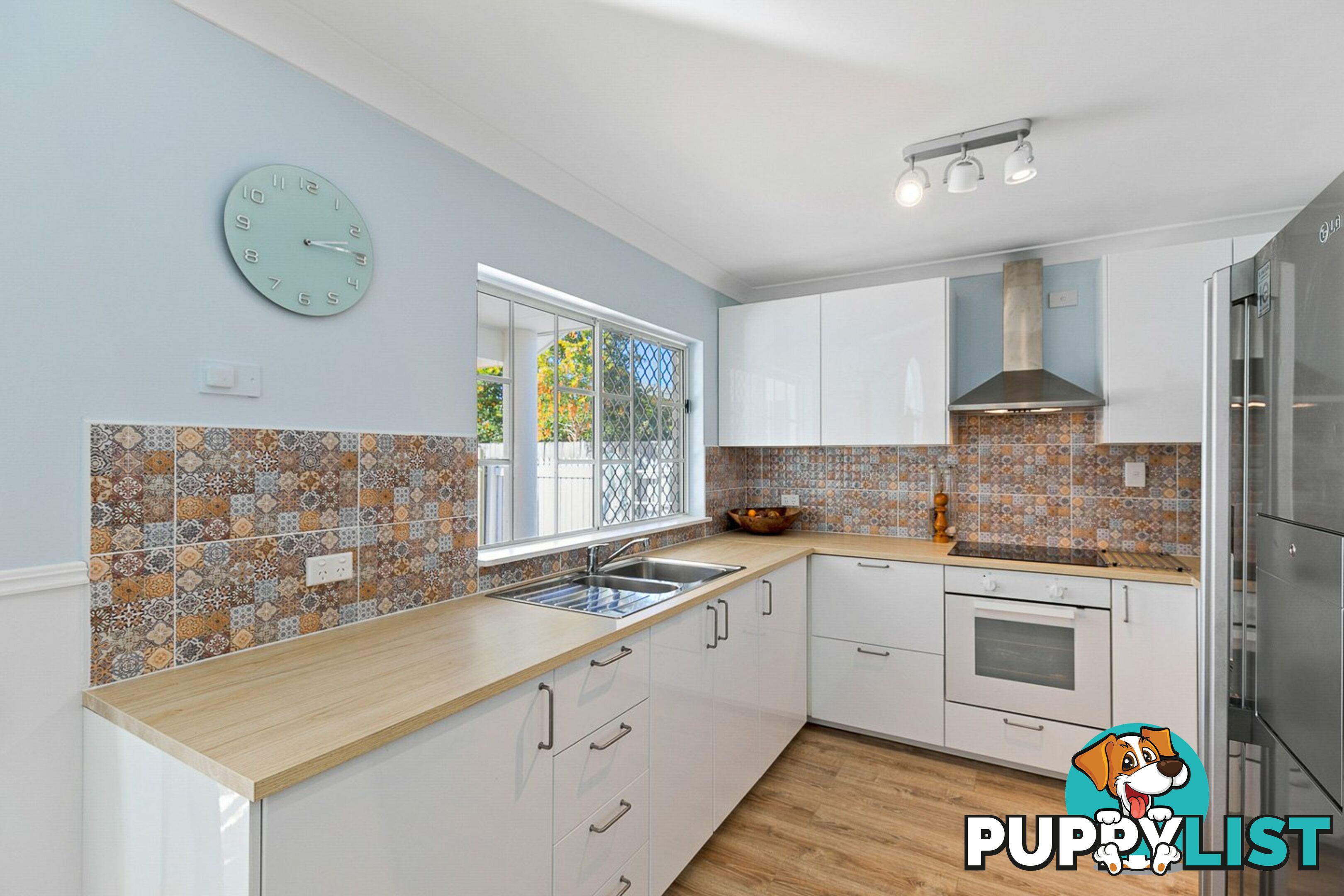 46 South Street URANGAN QLD 4655