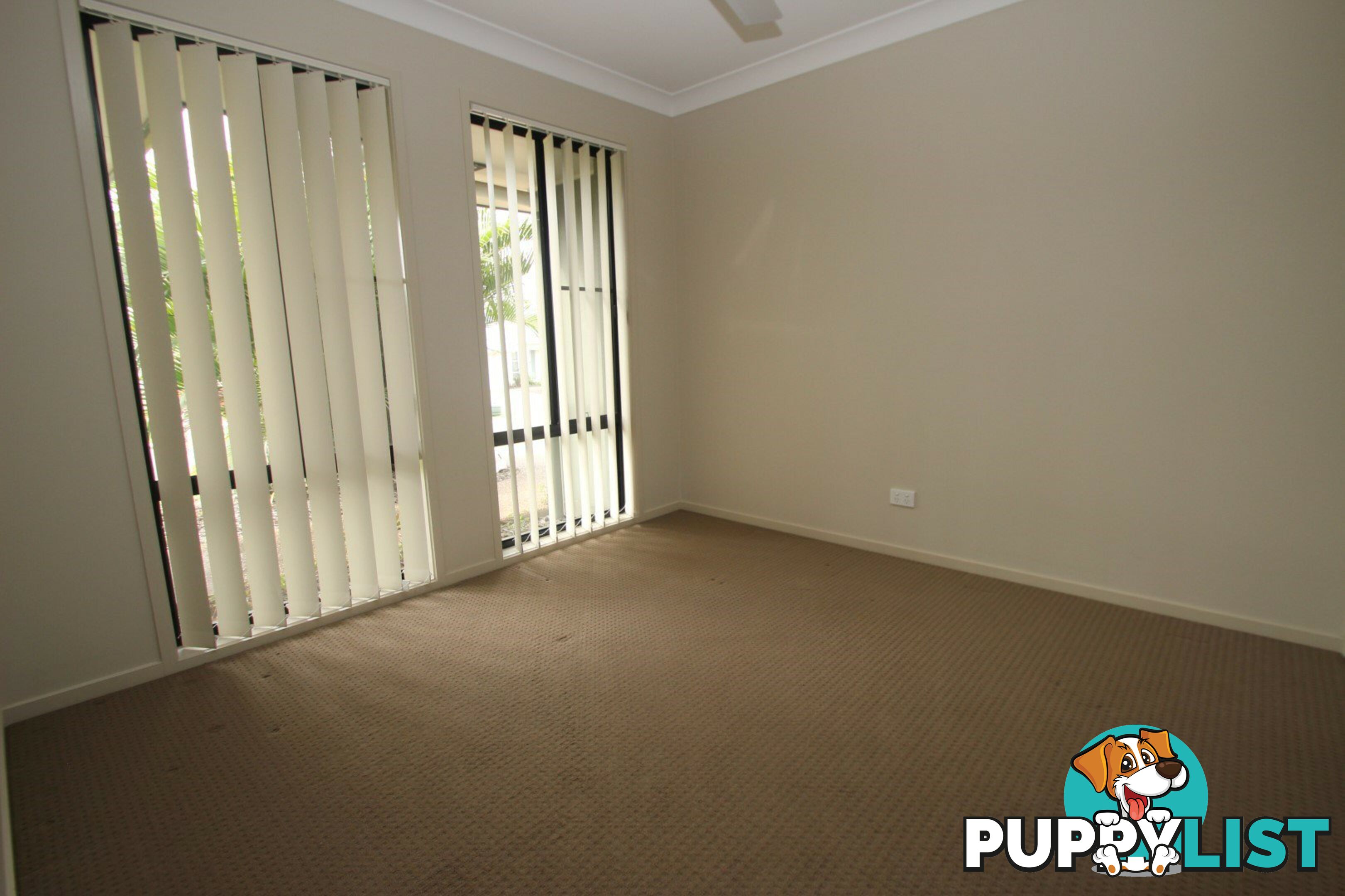 11 Parkhill Avenue WONDUNNA QLD 4655