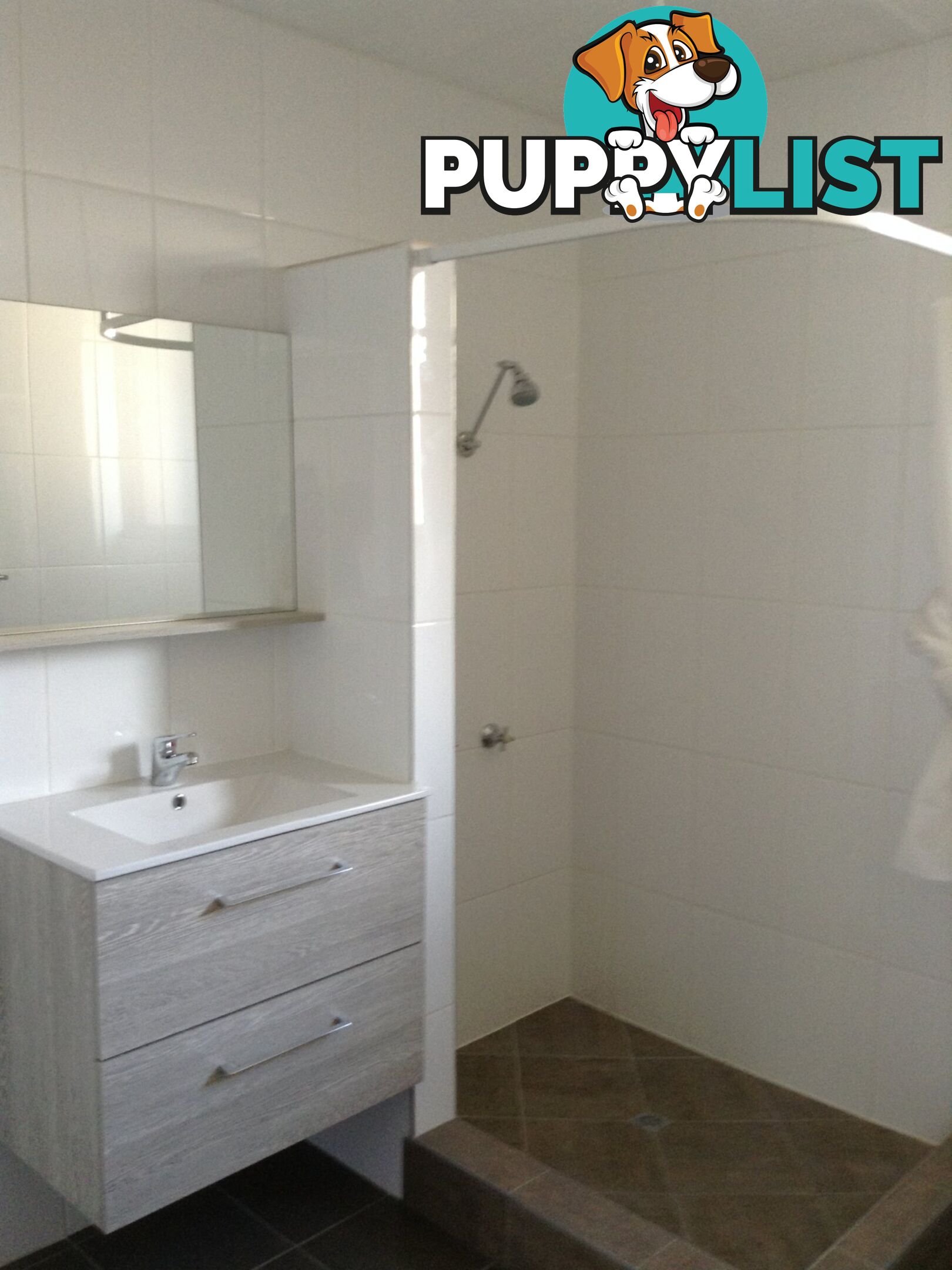 Unit 8/494 ESPLANADE TORQUAY QLD 4655