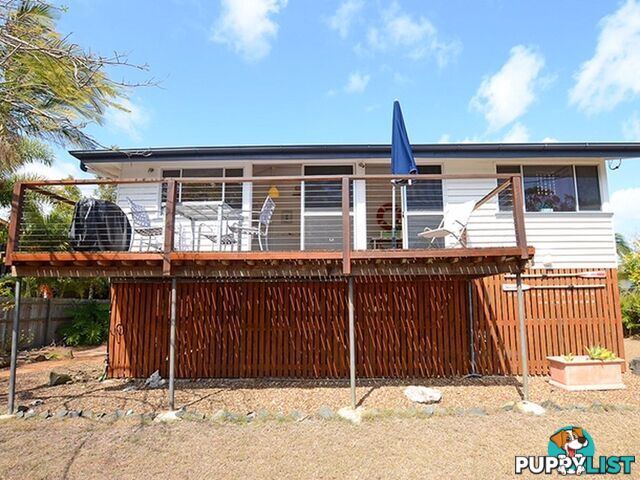 40 Esplanade POINT VERNON QLD 4655