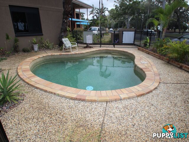 Unit 2/494 Esplanade TORQUAY QLD 4655