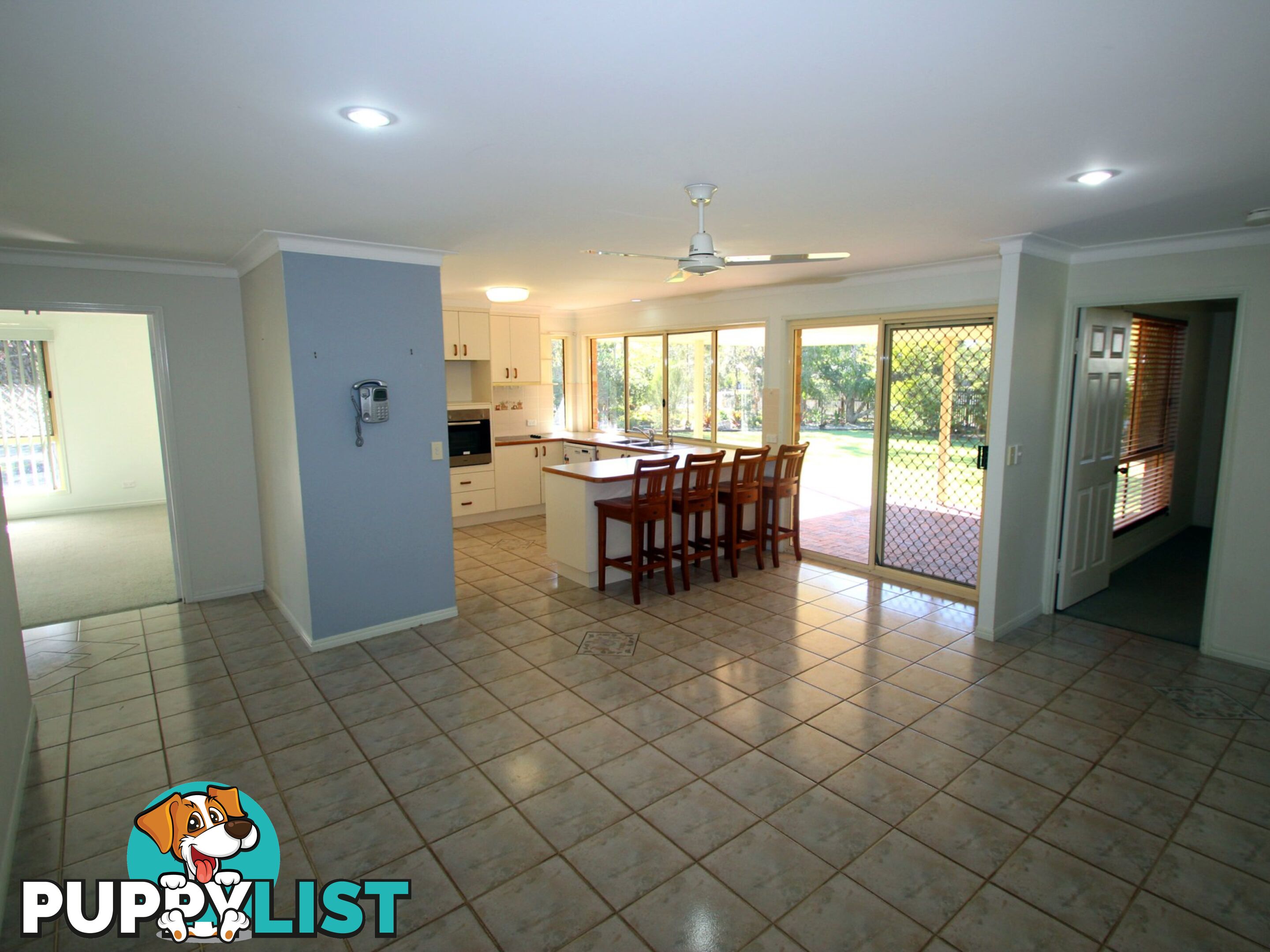 5 Kathleen Crescent WONDUNNA QLD 4655