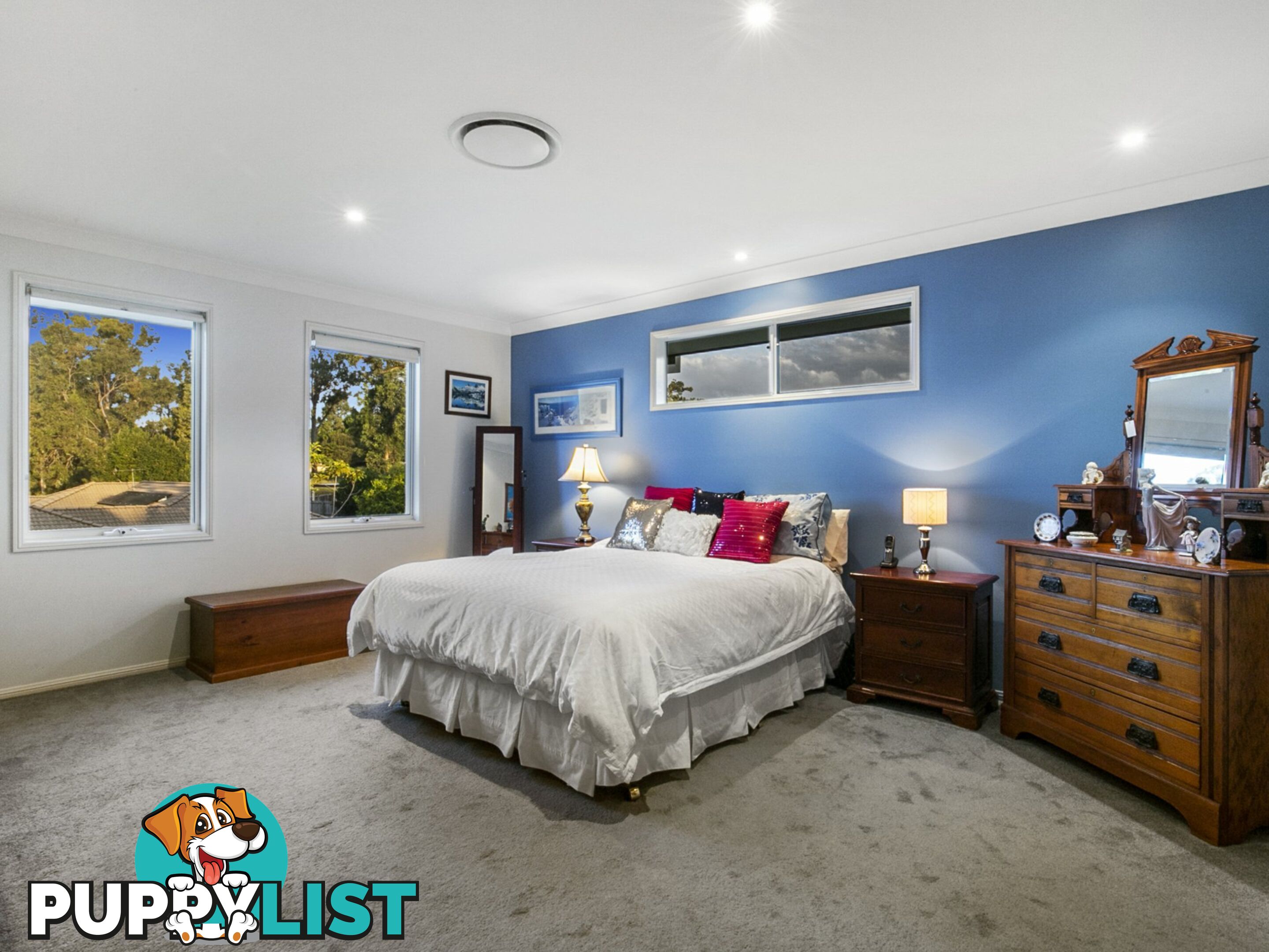 15 Rise Place MOGGILL QLD 4070