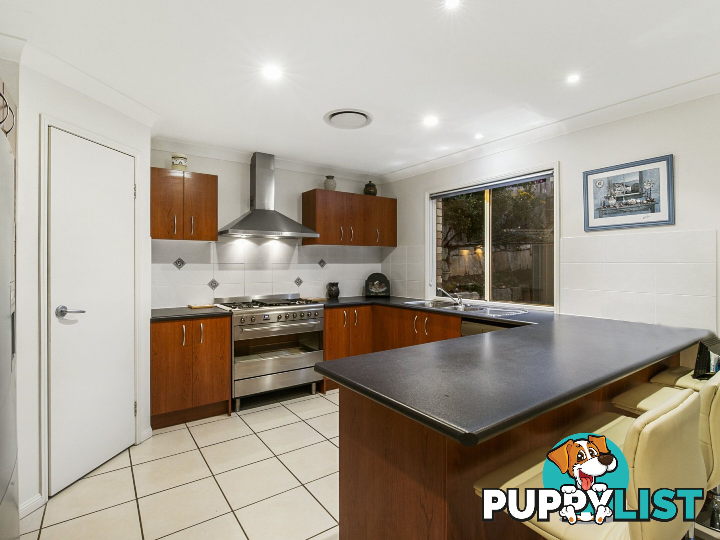 15 Rise Place MOGGILL QLD 4070