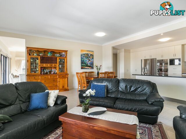 10 Bielby Road KENMORE HILLS QLD 4069