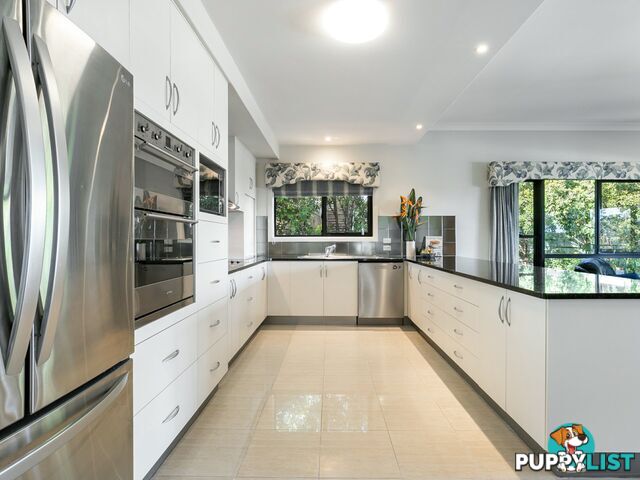 10 Bielby Road KENMORE HILLS QLD 4069