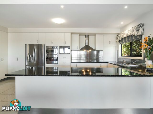 10 Bielby Road KENMORE HILLS QLD 4069