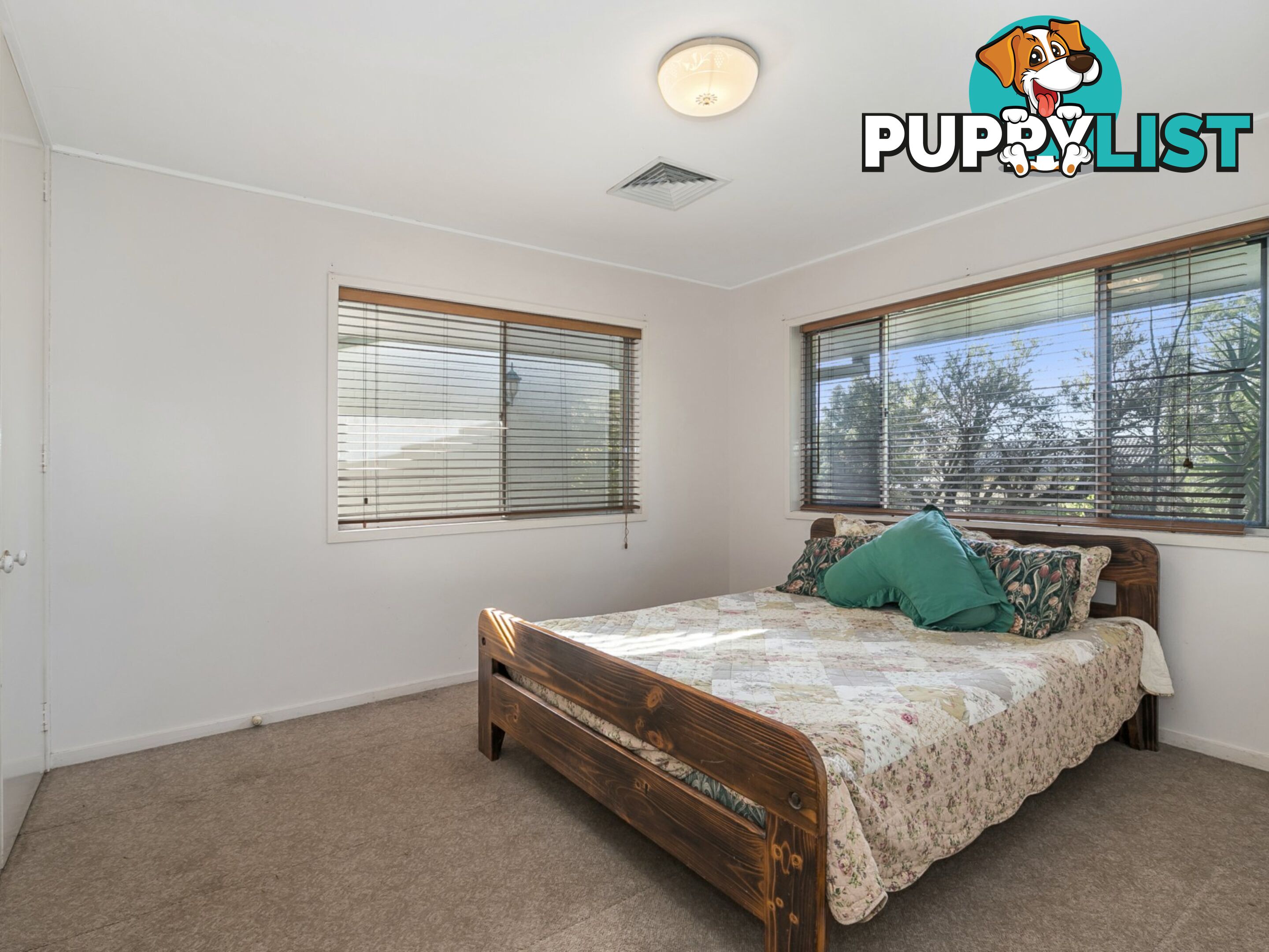 21 Roxburgh Street KENMORE QLD 4069