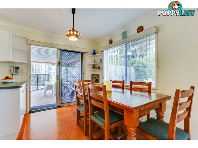 55 Dumbarton Drive KENMORE QLD 4069