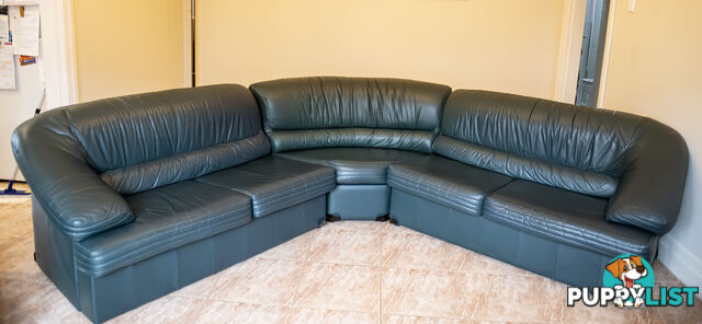 Leather corner sofa