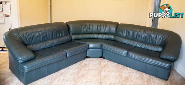 Leather corner sofa